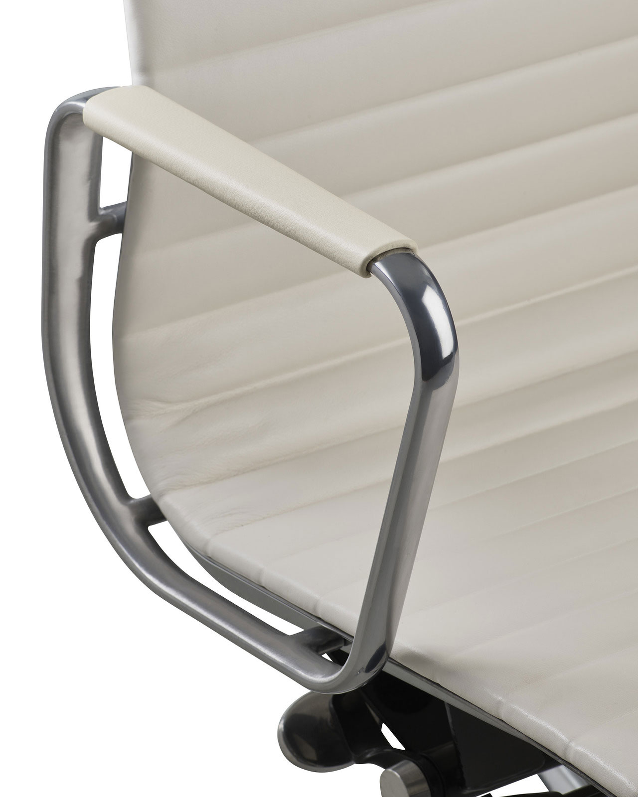 InterieurForma_Productos_herman-miller-asientos-sillas-operativas-eames-14
