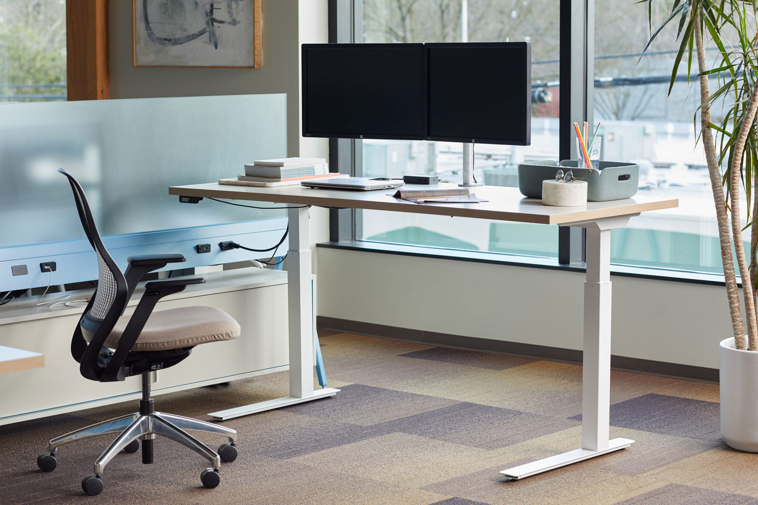 InterieurForma_Productos_knoll-guardado-freestanding-Horsepower-Beam-con-guardado-04